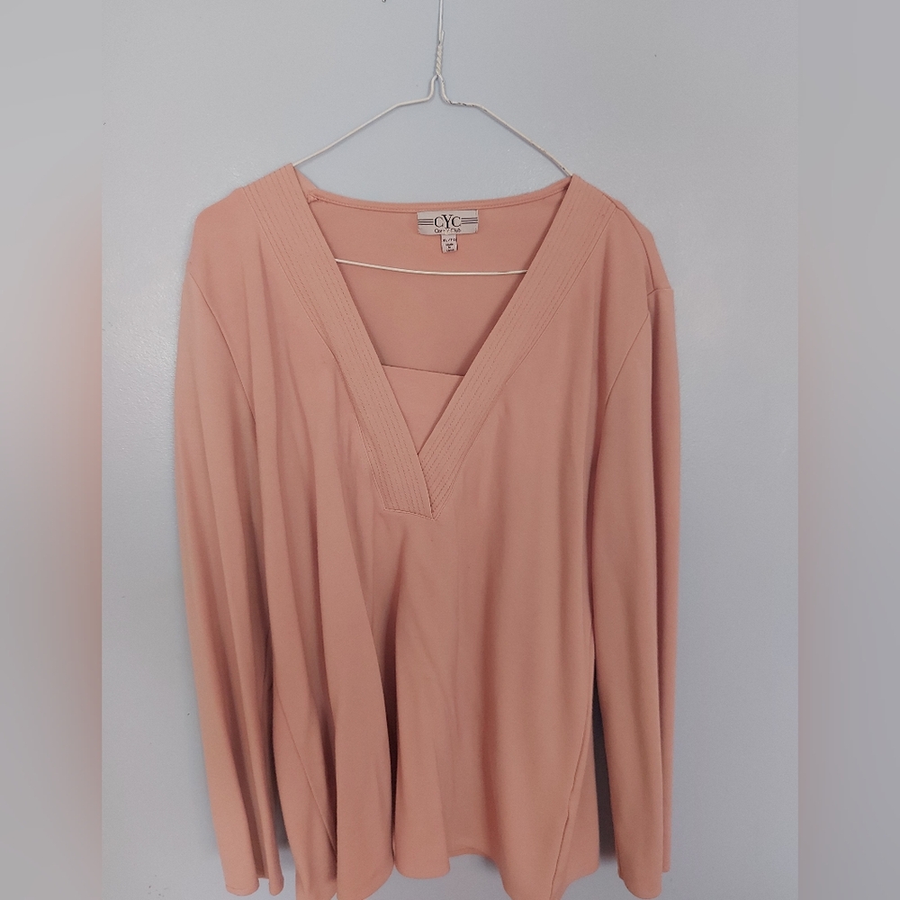 Elegant Oversized Pink V-Neck Sweater
